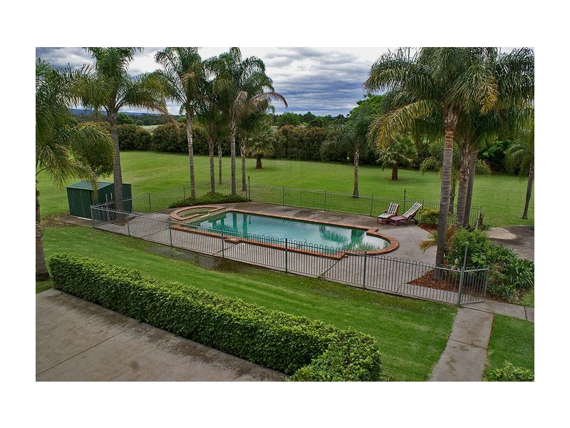 4 Kooringal Drive, Agnes Banks NSW 2753