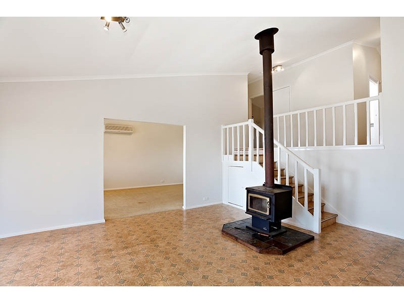 21 Bellbird Cres, Bowen Mountain NSW 2753