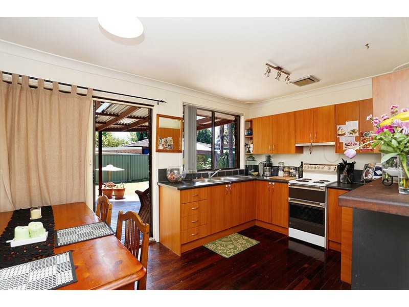 38 William Cox Dr, Richmond NSW 2753