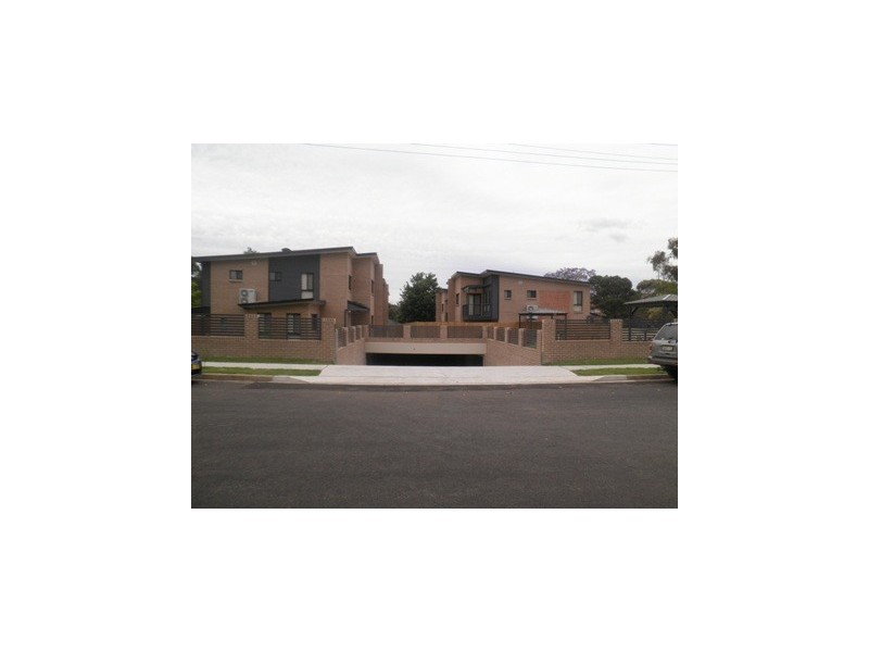 7/48-50 Cox St, South Windsor NSW 2756