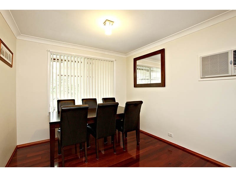 14 Scarvell Ave, Mcgraths Hill NSW 2756