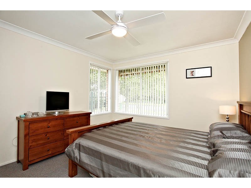 14 Scarvell Ave, Mcgraths Hill NSW 2756
