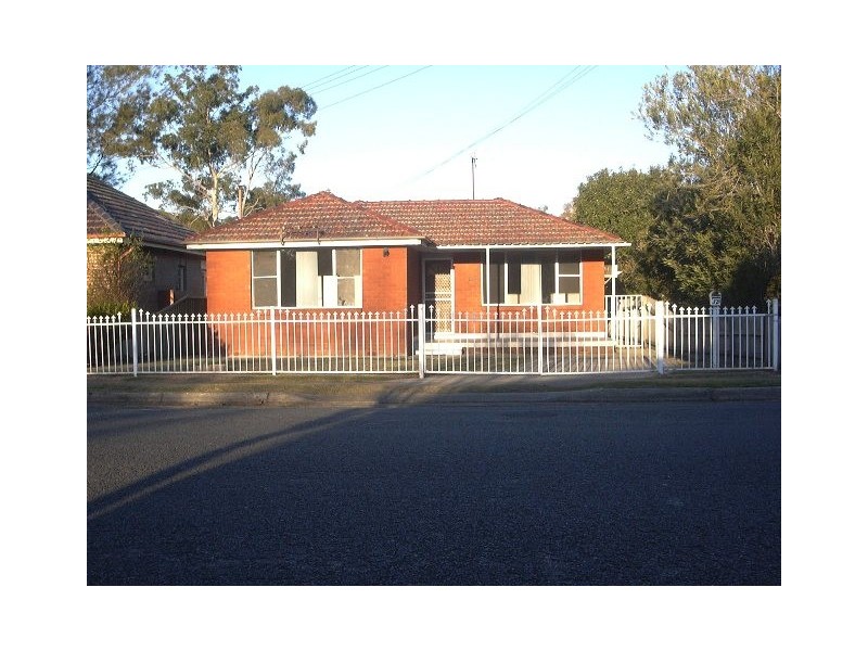 32a West Market Street, Richmond NSW 2753