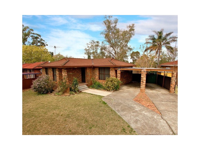 53 William Cox Drive, Richmond NSW 2753