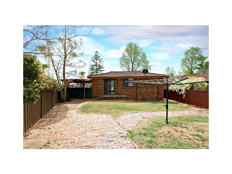 53 William Cox Drive, Richmond NSW 2753