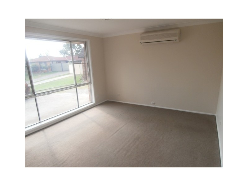 6 Bishop Close, South Windsor NSW 2756