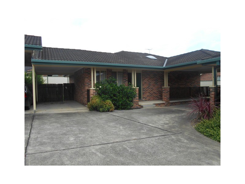 4/3 Strong Place, Richmond NSW 2753