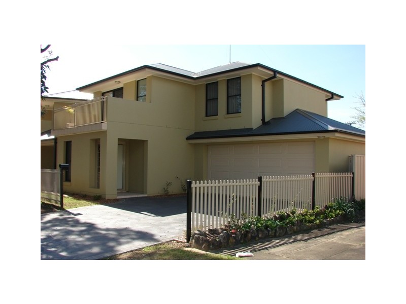 2/2 Brentwood Avenue, Richmond NSW 2753