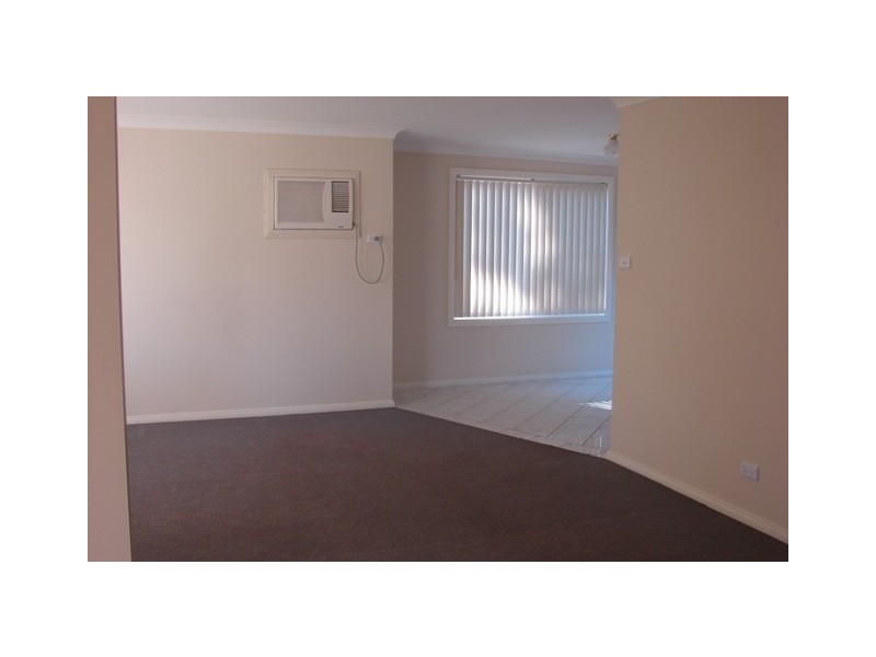 1/2 Campbell Street, North Richmond NSW 2754