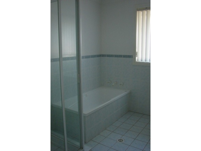 1/2 Campbell Street, North Richmond NSW 2754