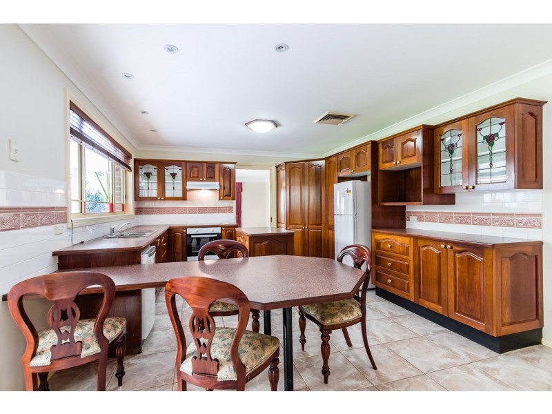 8 Flinders Place, North Richmond NSW 2754