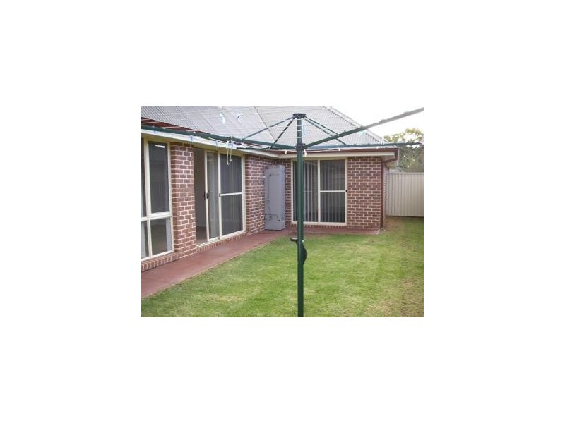 2/30 Bourke Street, Richmond NSW 2753