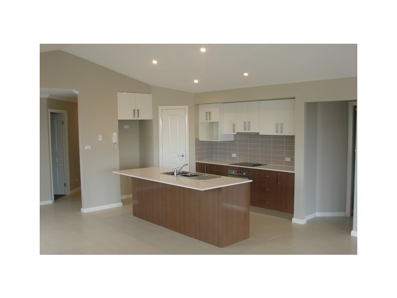 8 Longleat Rd, Kurmond NSW 2757