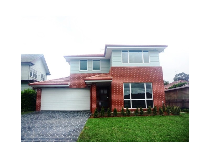 37 Hawkesbury Valley Way, Windsor NSW 2756