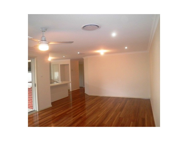 37 Hawkesbury Valley Way, Windsor NSW 2756