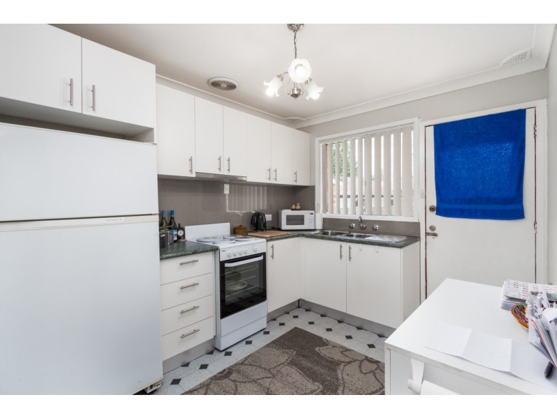 33 Hughes Avenue, Richmond NSW 2753