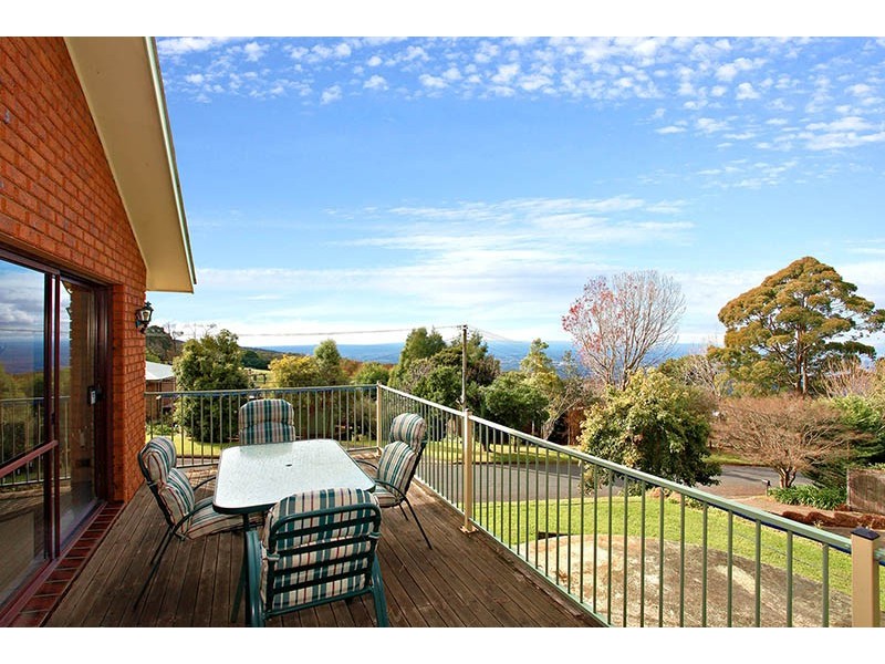 19 Dabbage Pl, Kurrajong Heights NSW 2758