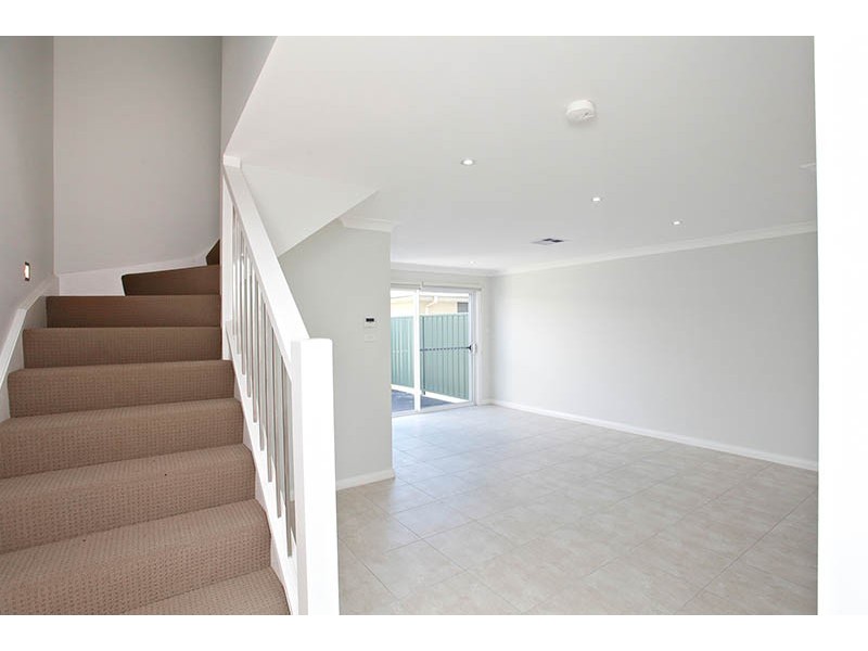 2/51 Lennox Street, Richmond NSW 2753