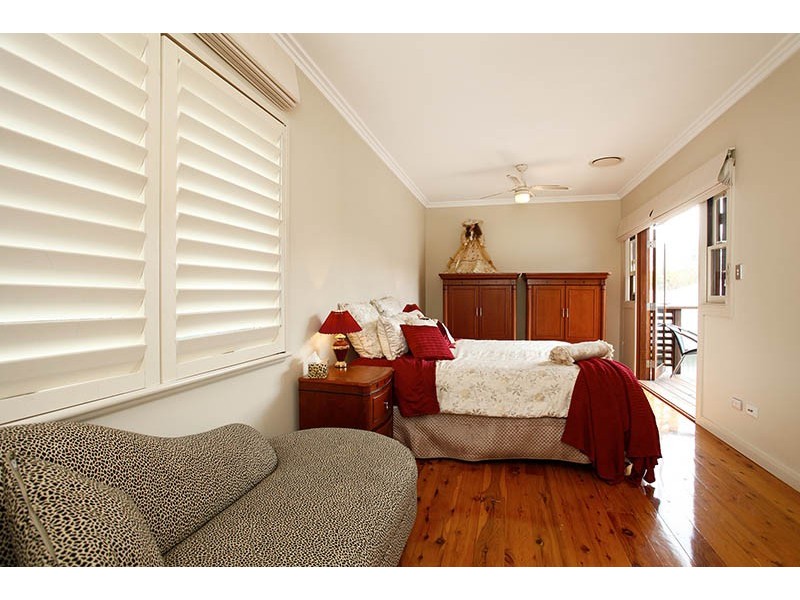 39 Hawkesbury Valley Way, Windsor NSW 2756