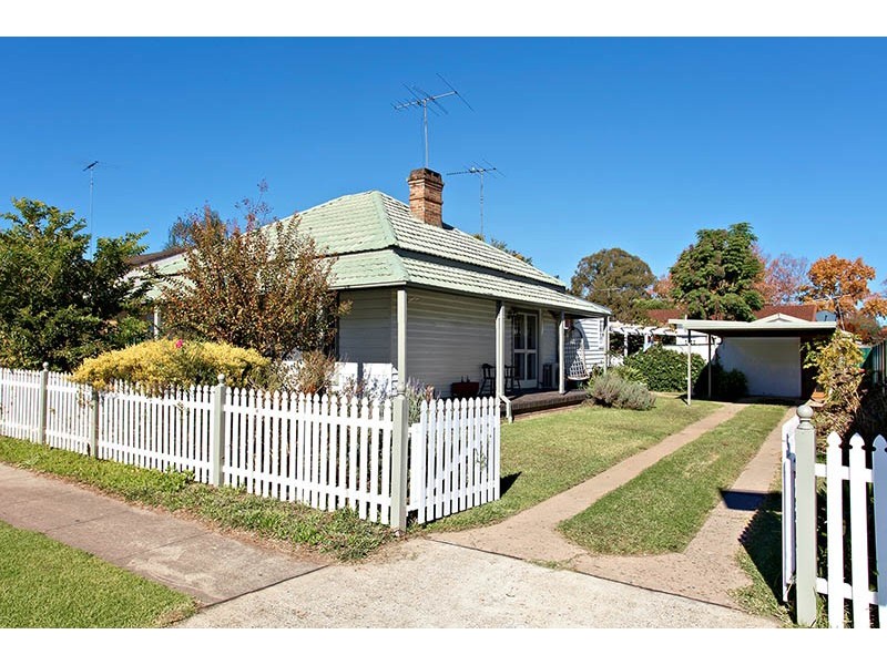 24 Francis St, Richmond NSW 2753