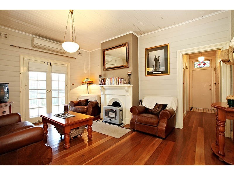 24 Francis St, Richmond NSW 2753