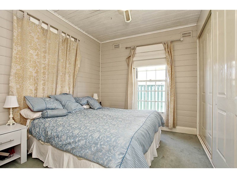 24 Francis St, Richmond NSW 2753