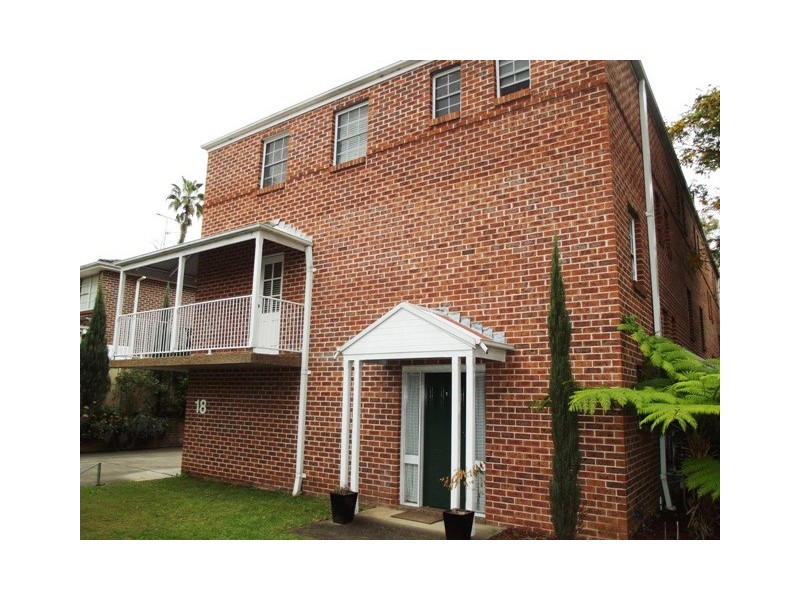 1/18 Paget Street, Richmond NSW 2753