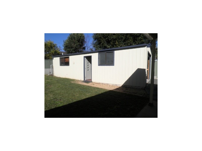 33a and b Enfield Avenue, North Richmond NSW 2754