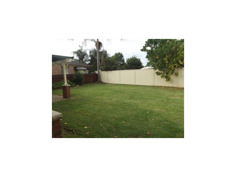 11 Strang Place, Bligh Park NSW 2756