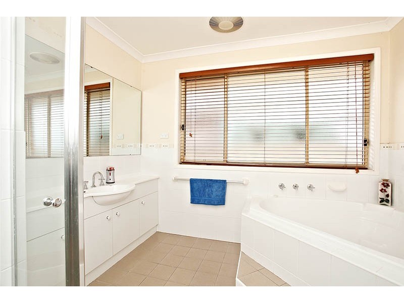 11 Starlight Place, Richmond NSW 2753