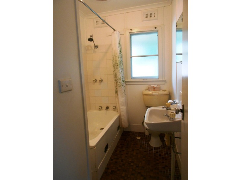 6 Harold Avenue, Richmond NSW 2753