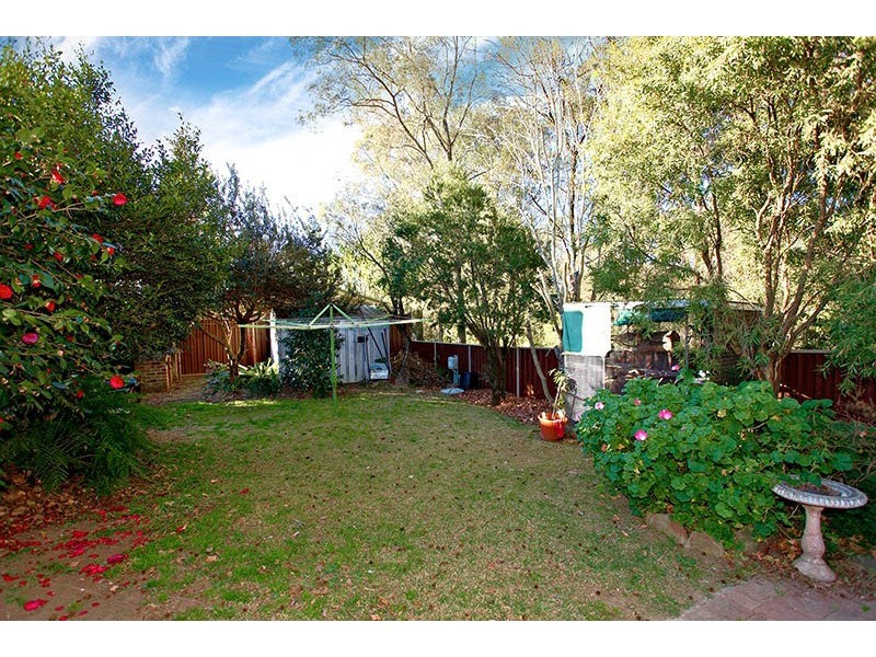 8 Chestnut Dr, Glossodia NSW 2756