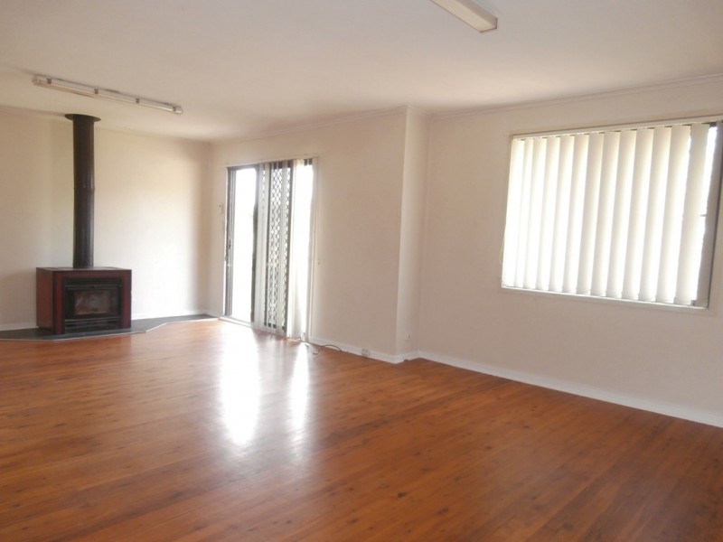 6 Teviot St, Richmond NSW 2753