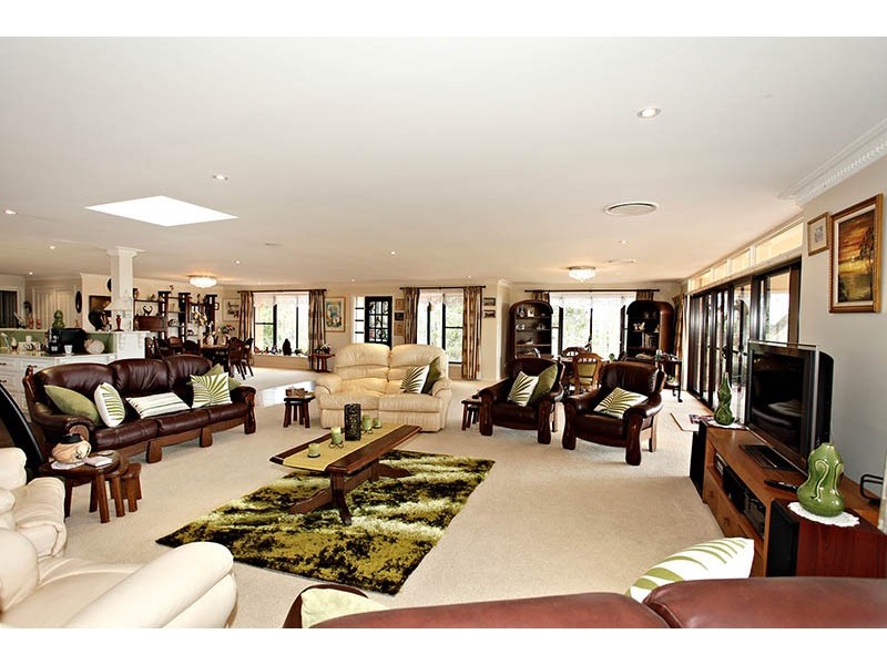 196 Grose River Rd, Grose Wold NSW 2753