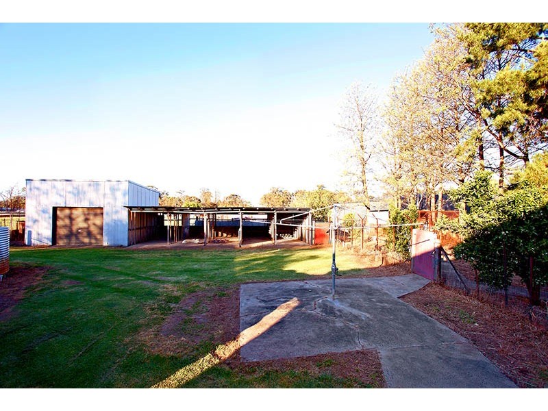 28 Fourth Road, Berkshire Park NSW 2765