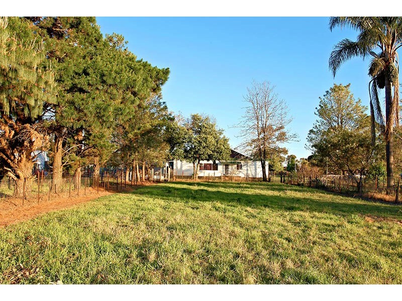 28 Fourth Road, Berkshire Park NSW 2765