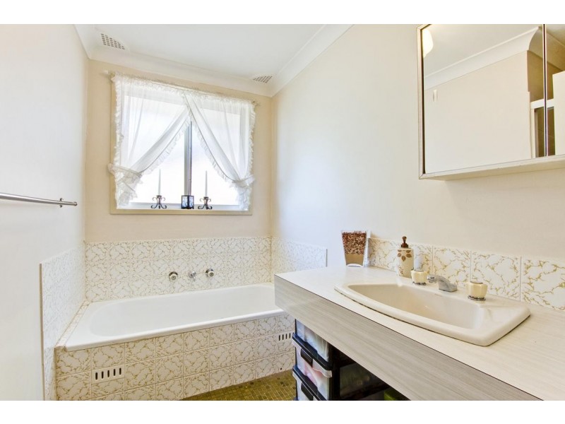 10 Thompson Avenue, Richmond NSW 2753