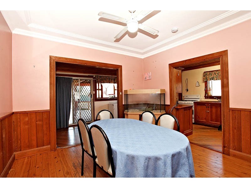 33 Cambridge Street, Blacktown NSW 2148