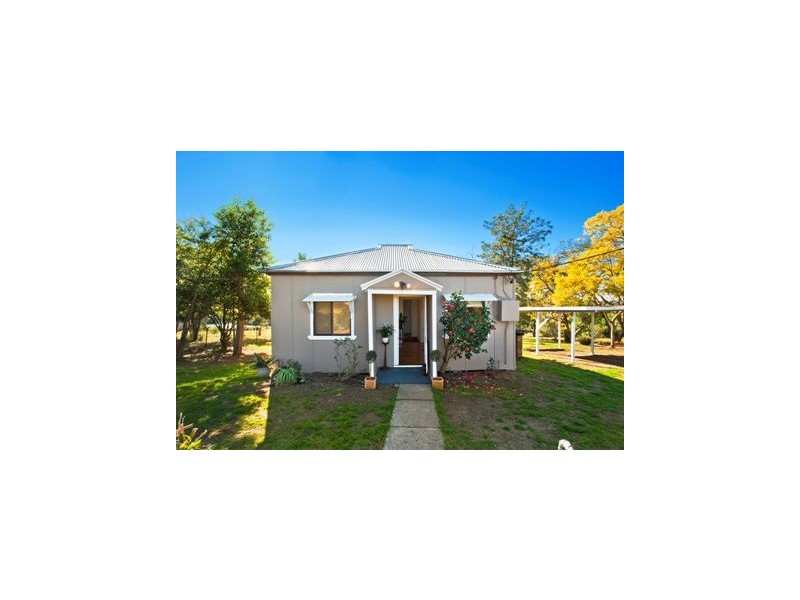 608 Slopes Road, Kurrajong NSW 2758