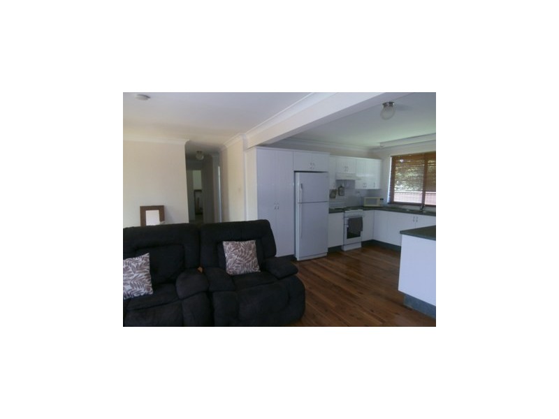 33 William Cox Drive, Richmond NSW 2753