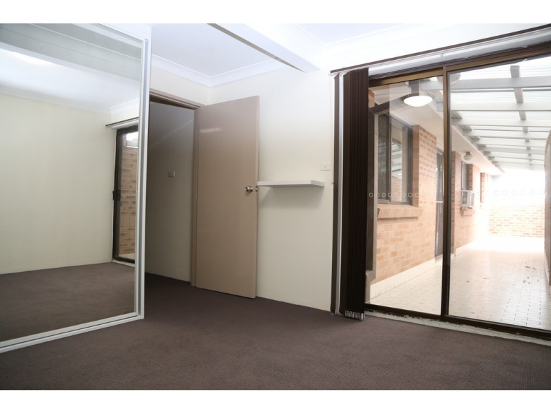 2/5 East Market Street, Richmond NSW 2753