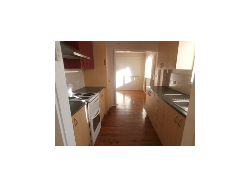 8 Catchpole Avenue, Richmond NSW 2753