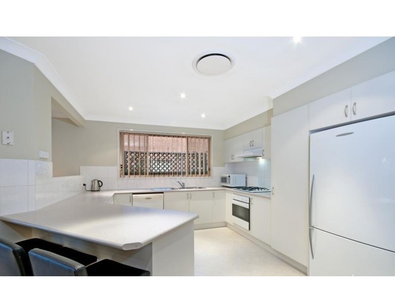 5 Redgum Crescent, Beaumont Hills NSW 2155