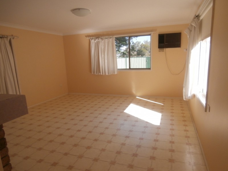 8 Thompson Avenue, Richmond NSW 2753