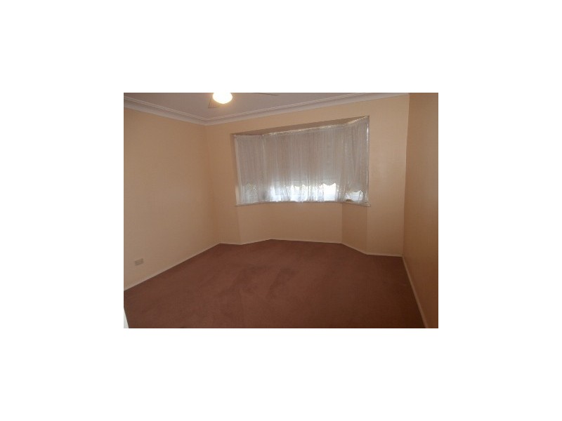 8 Thompson Avenue, Richmond NSW 2753