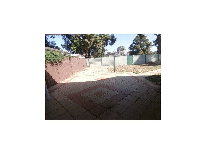 8 Thompson Avenue, Richmond NSW 2753