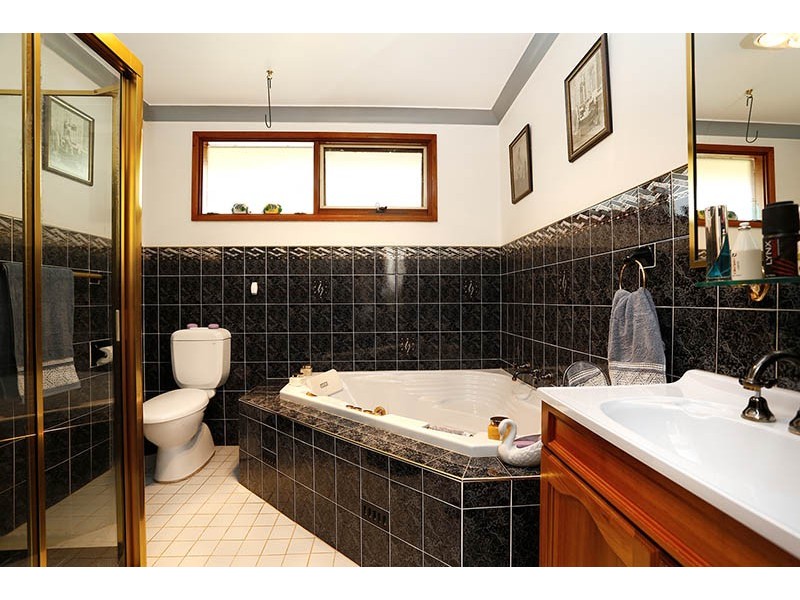 6 Mason Ave, Richmond NSW 2753