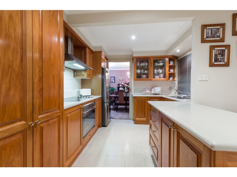 6 Farley Pl, Londonderry NSW 2753