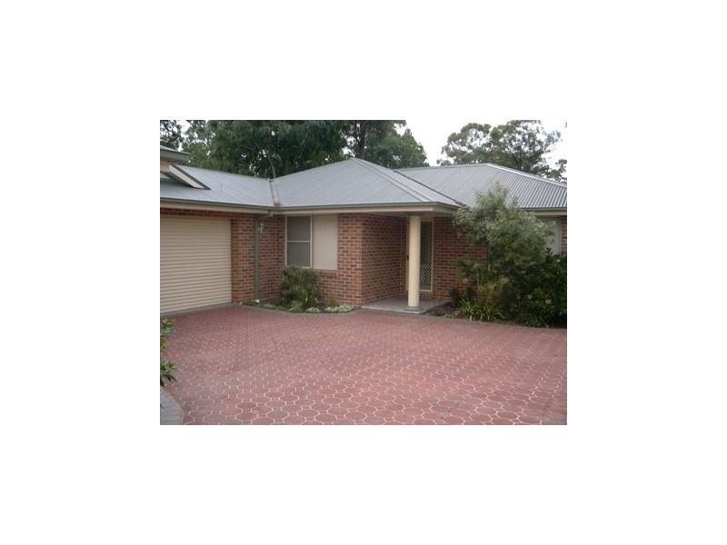 2/2 Campbell Street, North Richmond NSW 2754