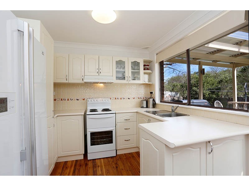 6 Segenhoe Pl, Richmond NSW 2753